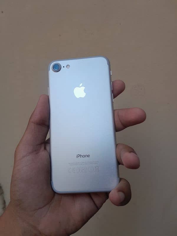 iPhone 7 128gb Offical Pta proved 0