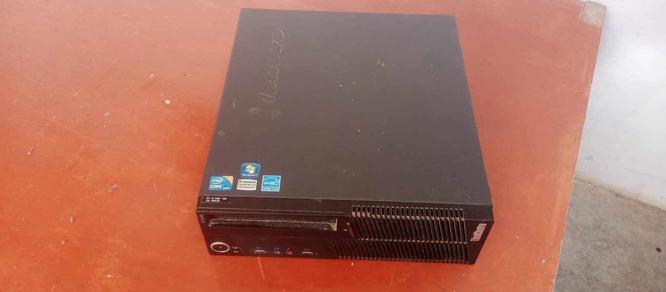 Lenovo i5th desktop, 8gb ram, 125gb SSD, 1gb graphics card, 1