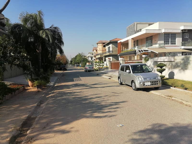 1 kanal Plot For Sale in DHA-2 Islamabad 7