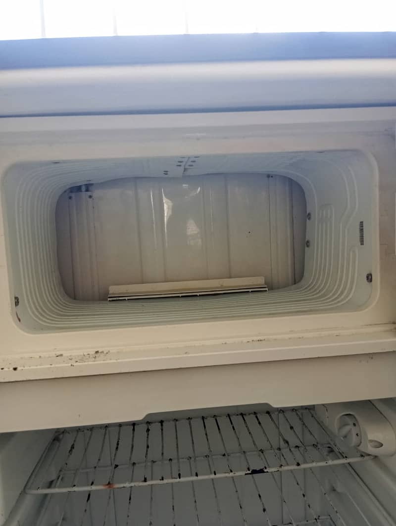 Dawlance Fridge Refrigerator for sale 5