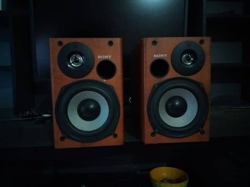 Studio Level Sony 4" speaker like monitor 0