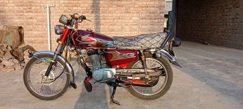 Honda CG 125 03342228153 is number pr rabta krin 5