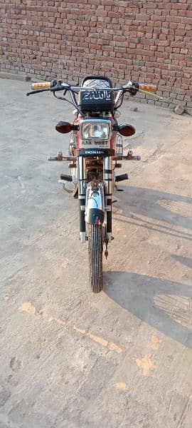 Honda CG 125 03342228153 is number pr rabta krin 10