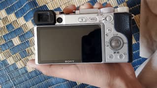 Sony 6400