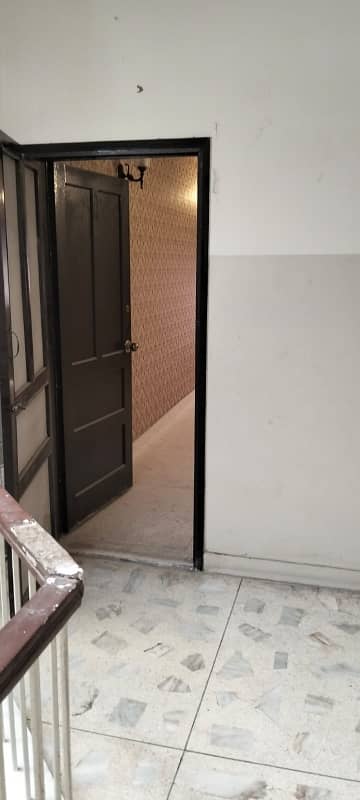 Prime Location Gulistan-e-Jauhar - Block 13 Flat Sized 1650 Square Feet Is Available 2