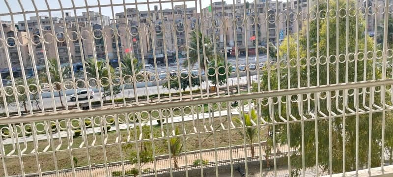 Prime Location Gulistan-e-Jauhar - Block 13 Flat Sized 1650 Square Feet Is Available 10