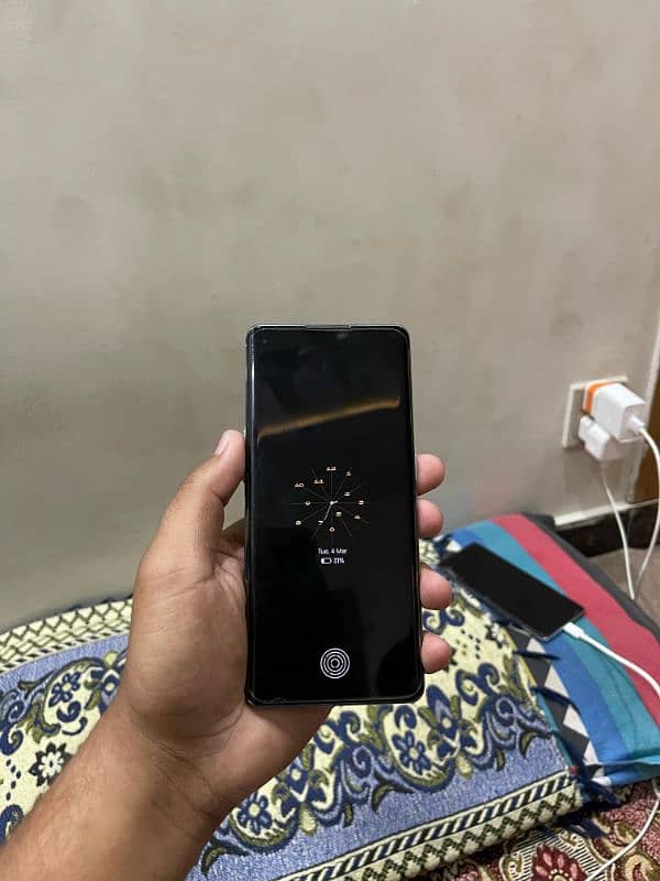 Oppo reno 6 pro 5G 1