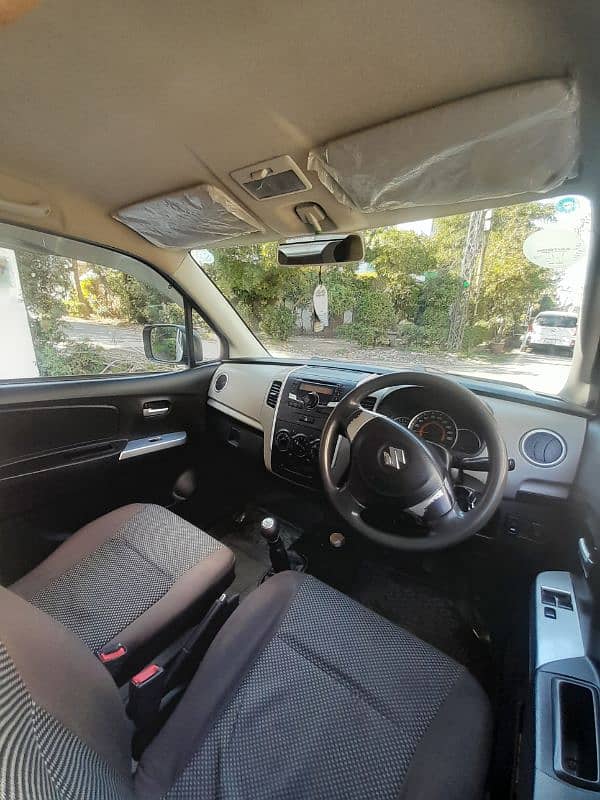 Suzuki Wagon R 2018 15