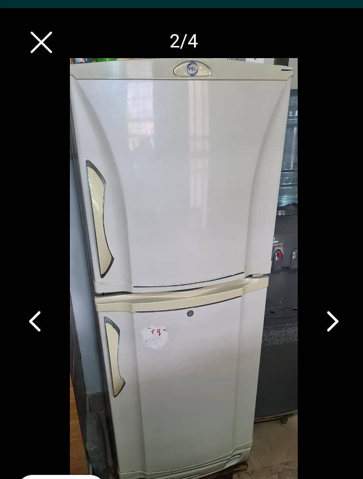 Used fridge medium size 0