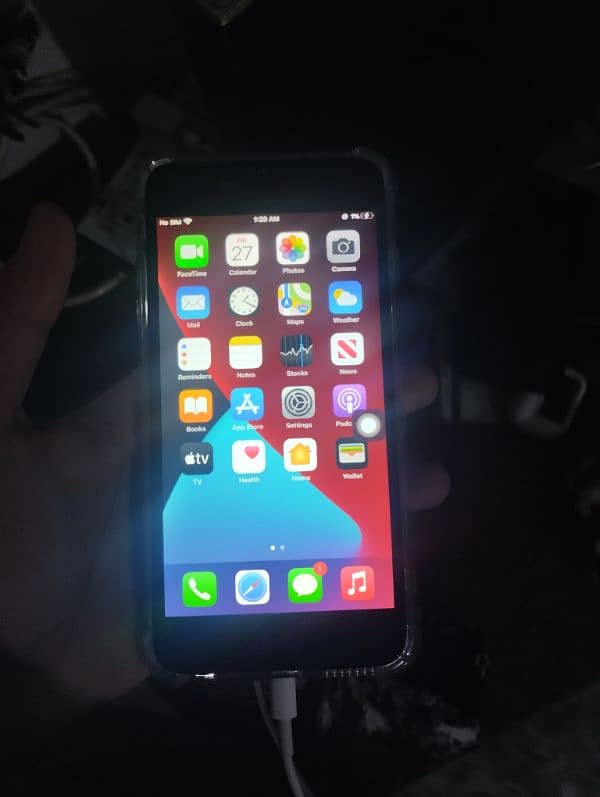 iPhone 6s plus 10/10 condition nonpta 3