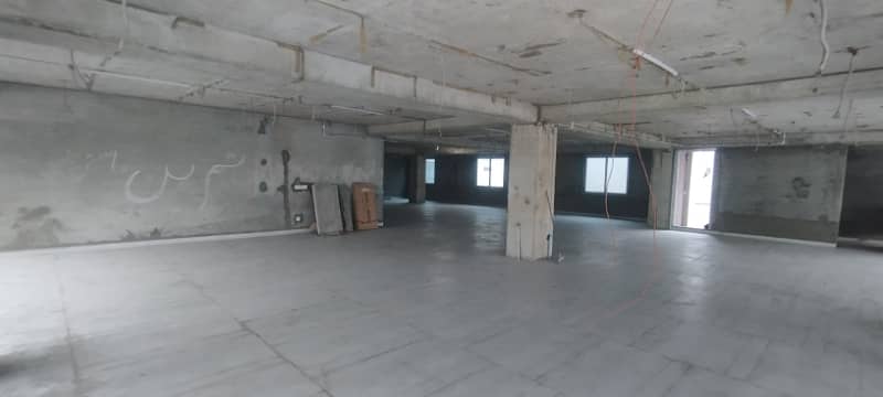 2 Kanal Commercial Building For Rent | Near Lower Mall | Located on Main Boulevard 7