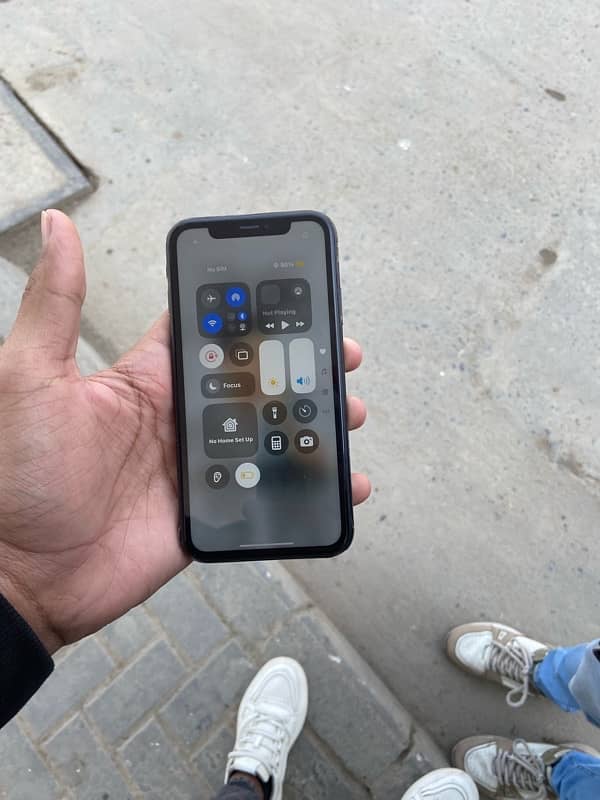 I phone XR factory unlock 2