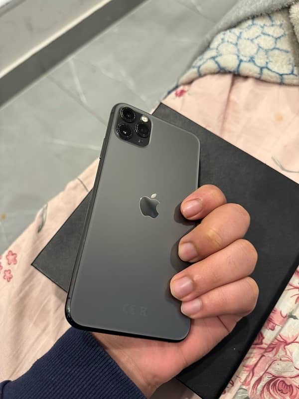 iPhone 11 Pro Max 64 Gb factory unlock non pta 0