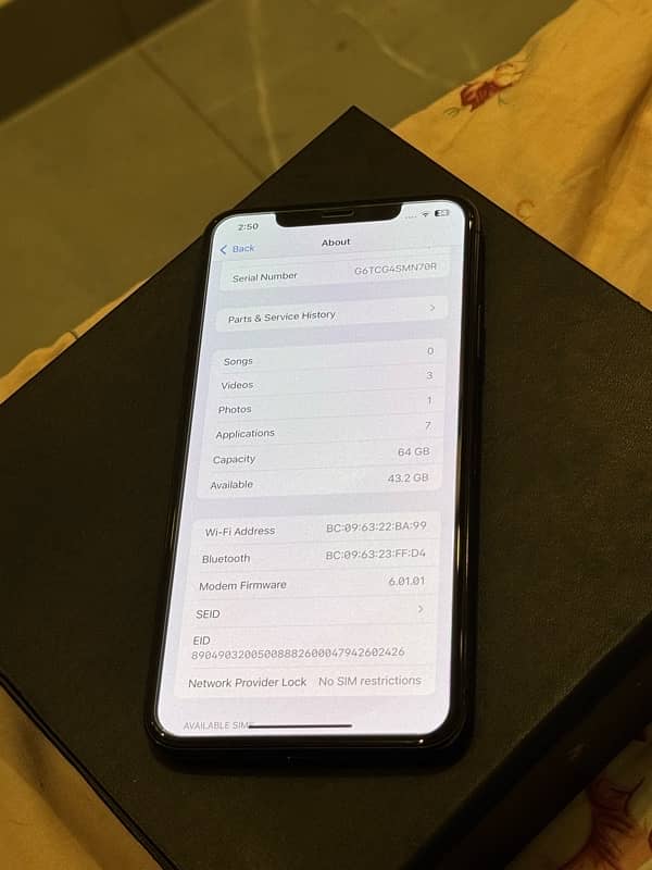 iPhone 11 Pro Max 64 Gb factory unlock non pta 7