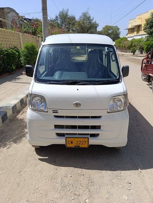 Daihatsu Hijet 2012 1