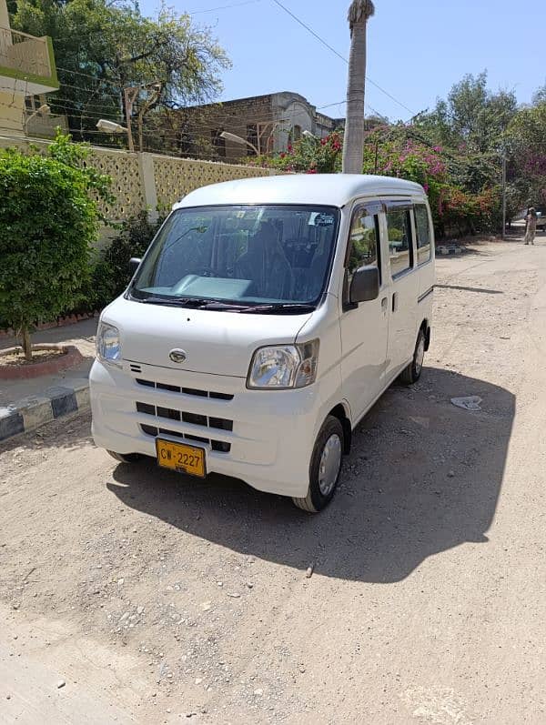 Daihatsu Hijet 2012 2