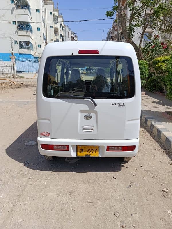 Daihatsu Hijet 2012 4