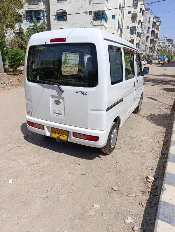 Daihatsu Hijet 2012 6