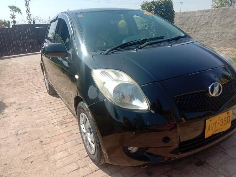 Toyota Vitz 2008/11. best car for family. 4