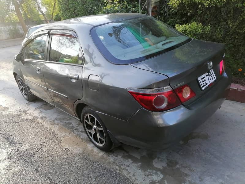 Honda City IDSI 2008 mint condition home used 8