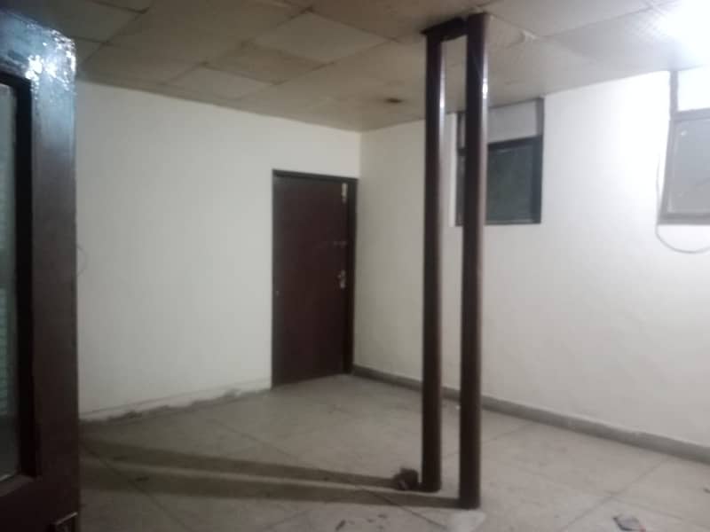 Buy A Centrally Located 10 Marla House In Allama Iqbal Town 16