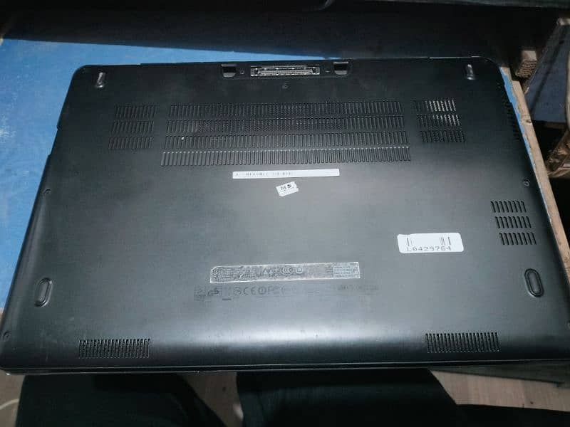 Dell 7470 i7 6th genration 4