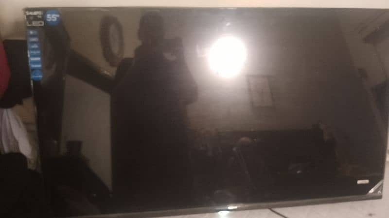 Android Led 55 inch for sale ( panel damage) 1