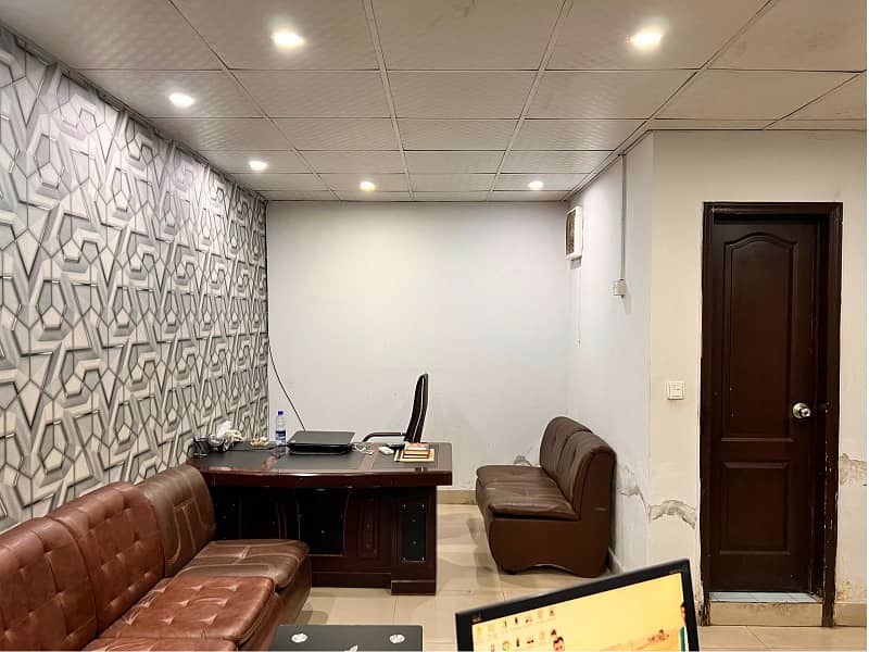 Area 330 SqFt Office For Sale Monthly Rental income 35000 in Main Boulevard Gulberg 3 Lahore 11