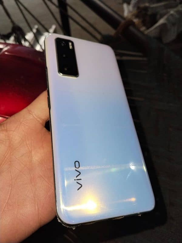 vivo v20se 8.128 3