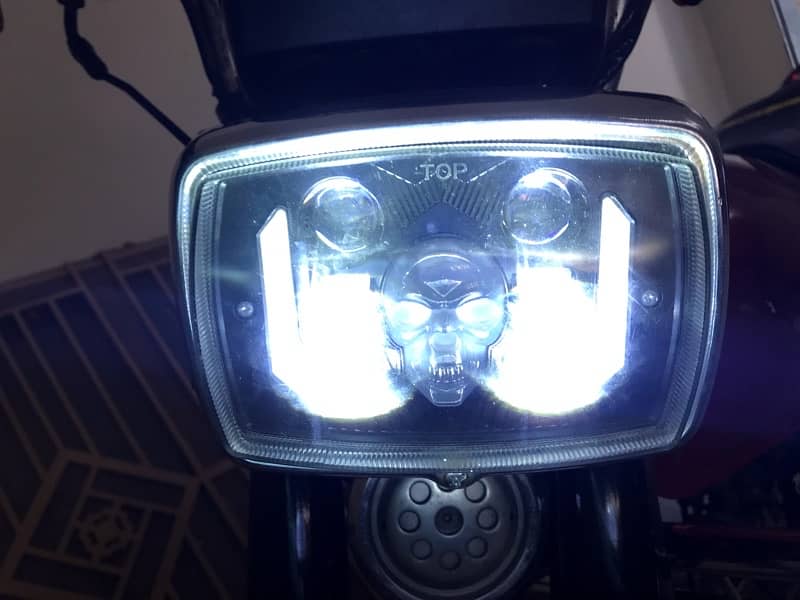 Head light 3