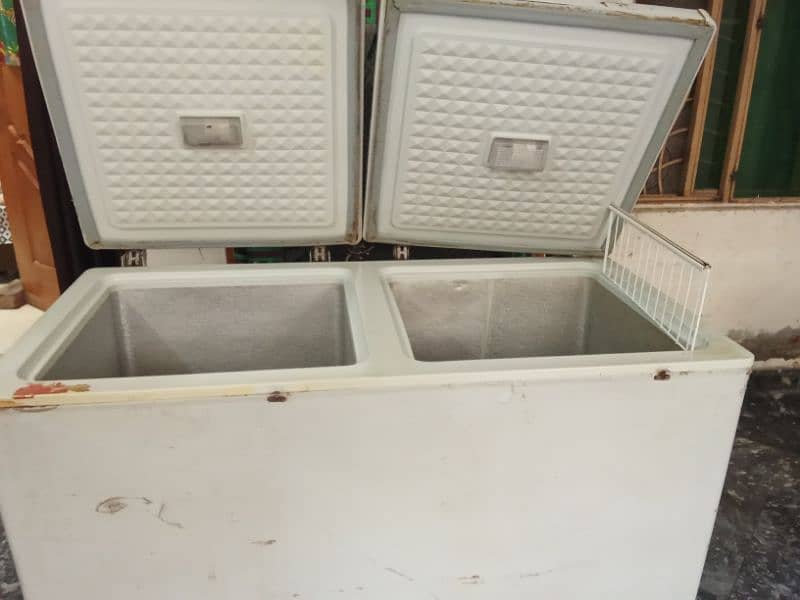 used deep freezer for sale Dawlance 0