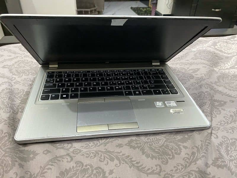 HP Folio 9470m I5 3rd Generation 1