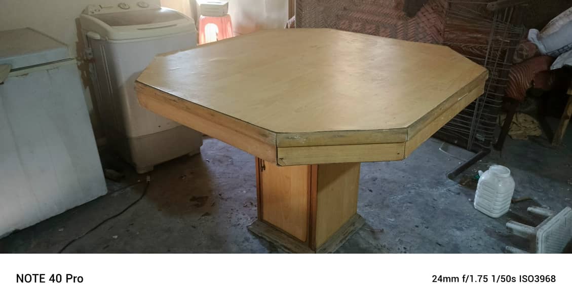 hard word big length table with two boxes without chairs 2