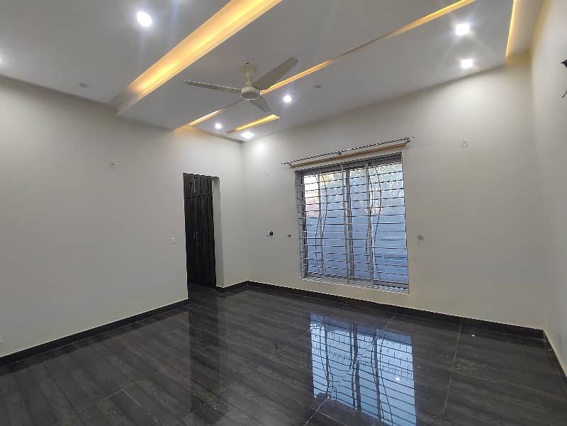 1 Kanal Full House Like Brand New For Rent In Opf Society 9