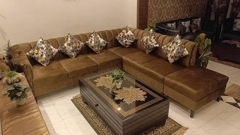 L Shaped Sofa 0