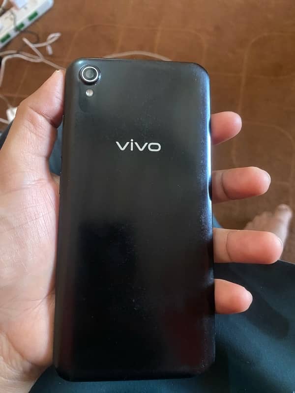 vivo 1908 Box charger lead No adapter 2/32 0