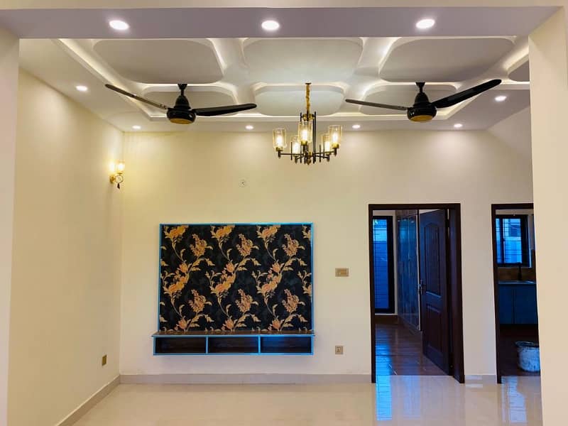 5 Marla Luxary House Available for Sale Bahria Nasheman Lahore (Just 1 year use) 18