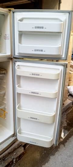 Dawalance 9188 model fridge