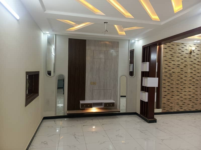 Ultra Designer Beautiful 6 Marla One and Half Story House for Sale With All Facilities in Airport Housing Society Near Gulzare Quid Express Highway Gulberg Greens Residencia 11