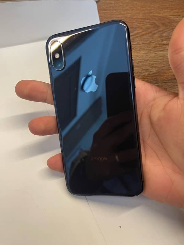 iPhone X 64GB (Space Gray) PTA approved 9