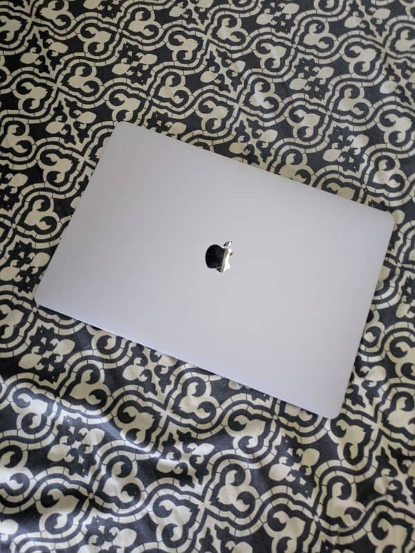 MacBook Pro 2018 2