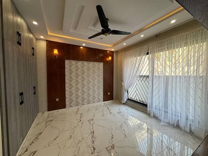 10 Marla Brand New Luxury Upper Portion For Rent In Tulip BLOCK Bahria Town Lahore 11