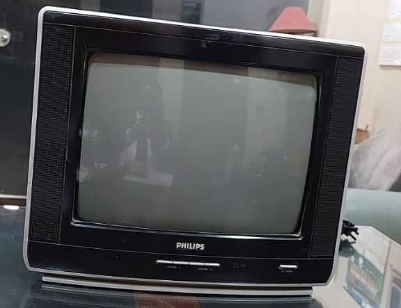 "Philips TV – Used, Never Repaired, Excellent Condition for Sale!" 0