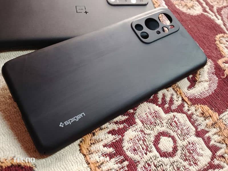 OnePlus 9 pro 5G Dual sim 4