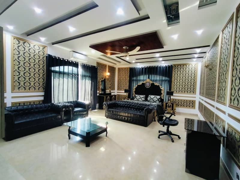 4 Kanal Exceptional Fully Furnished House!! For Daily Weekly &Amp;Amp; Monthly Basis. 18