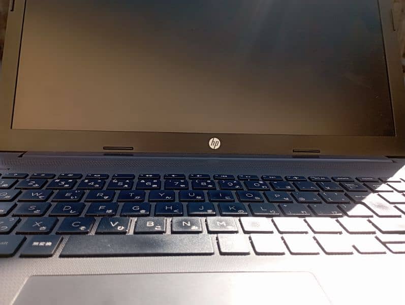 HP i5 8 gen 1