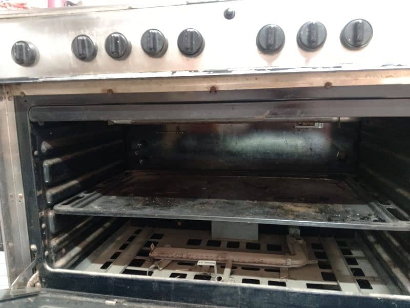 5 burner cooking range with gas oven, big Size 7