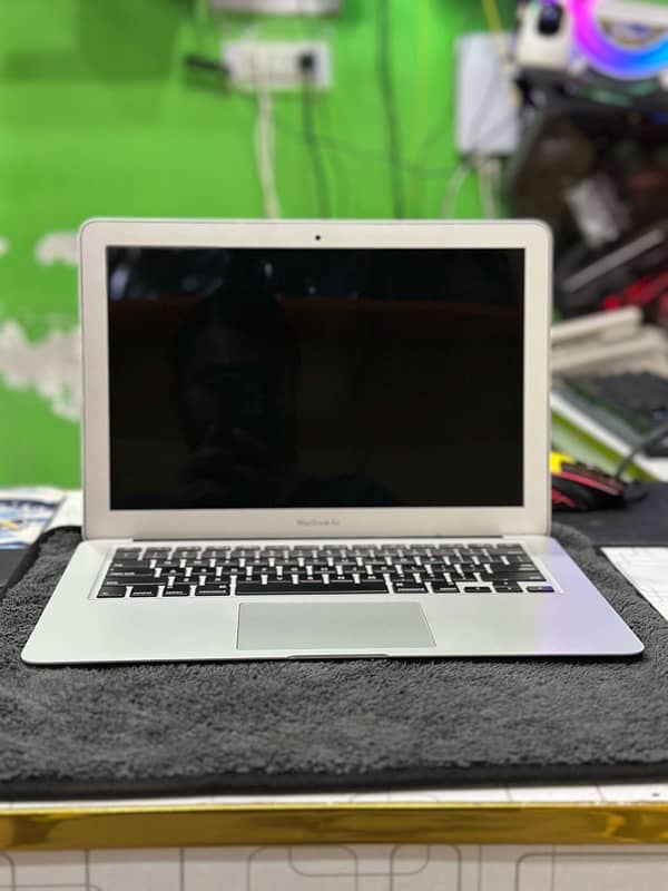 MacBook Air 2017 1