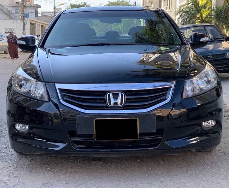 Honda Accord model 2011 Reg 2012 1