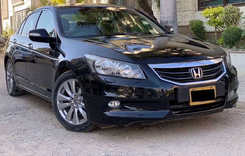 Honda Accord model 2011 Reg 2012 5